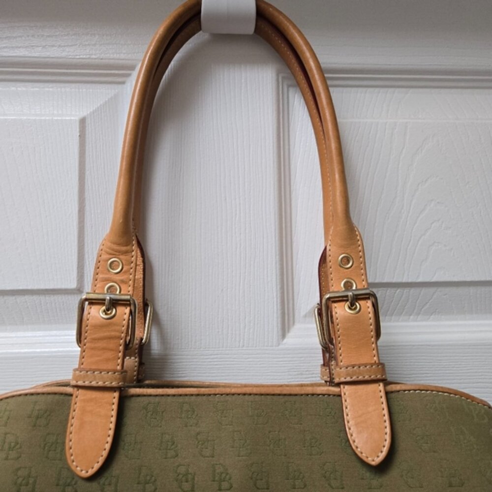 Dooney & Bourke Signature Green Bag - Picture 4 of 16